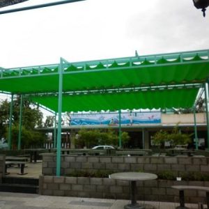 Bạt mái xếp di động màu xanh lá cây